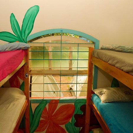 Hostel Trópico de Capricórnio - Itaguá Ubatuba Habitación foto